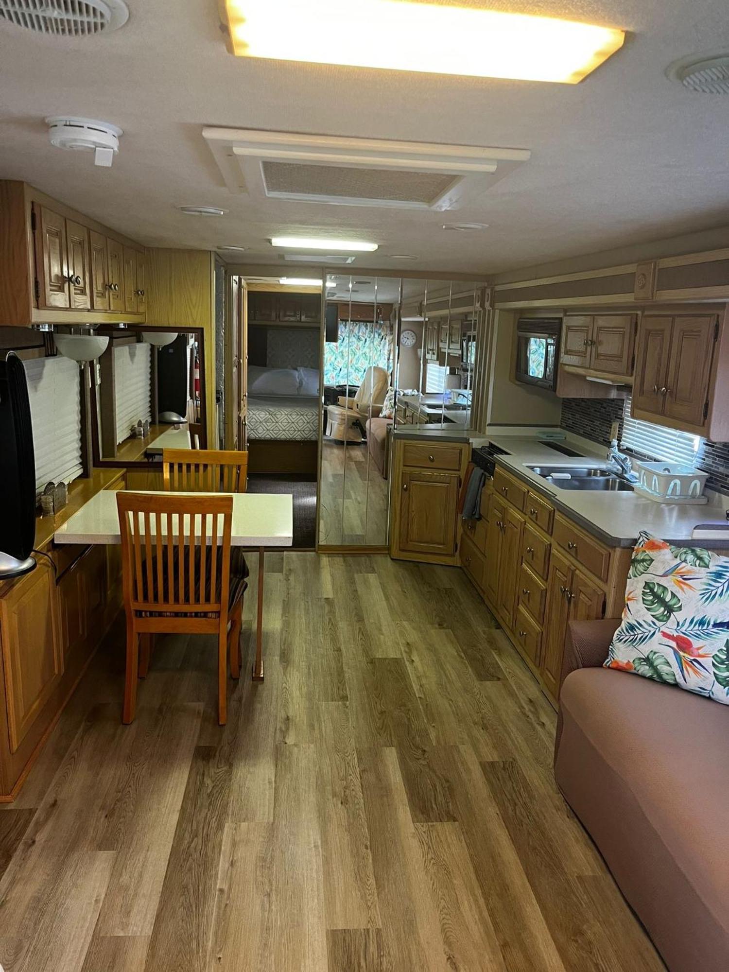Remodeled And Comfortable Rv - Free Parking Miami Ngoại thất bức ảnh