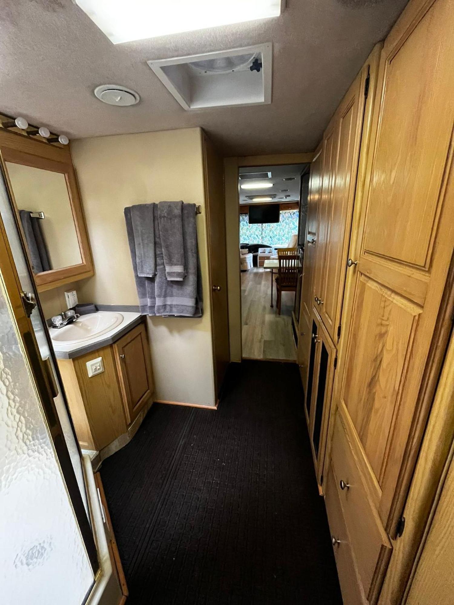 Remodeled And Comfortable Rv - Free Parking Miami Ngoại thất bức ảnh